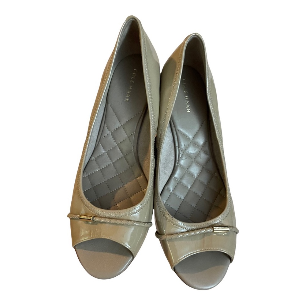 Cole Haan, Open Toe shoes, Color Beige, Size 6.5